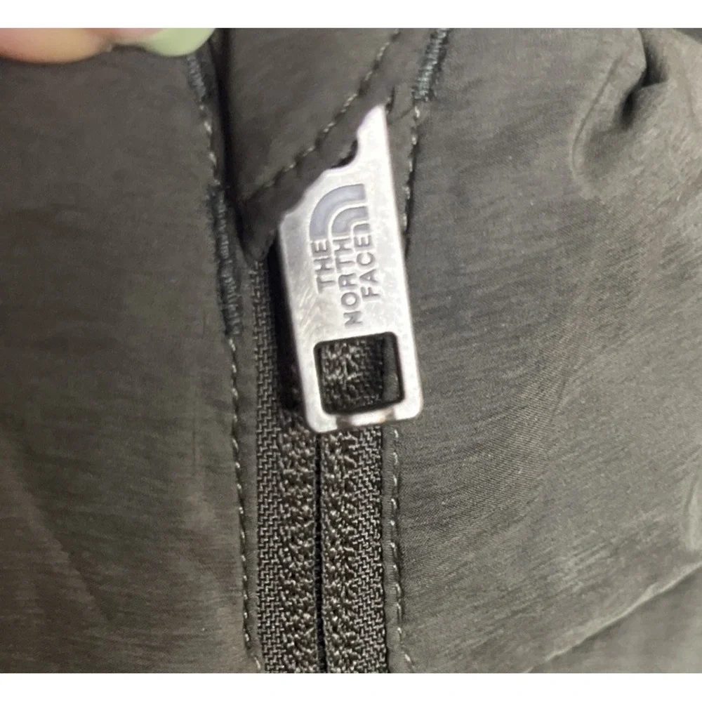 The North Face Boys XXL Belleview Stretch Down Jacket Green Black Puffer Coat 18